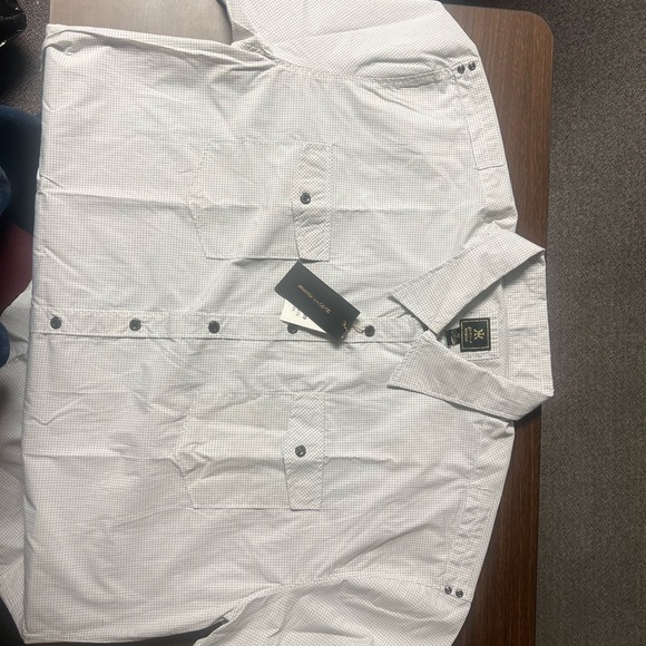 White Casual Button Down Shirt with Subtle Checkered Pattern and Pointed Collar - Picture 5 of 7